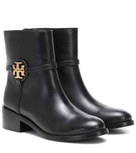 tory burch boots size 5.